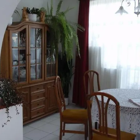 Mit Terrasse- Grill Und Garten By Interhome Balatonfoldvar