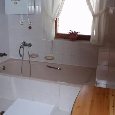 Apartment Mit Terrasse- Grill Und Garten By Interhome *